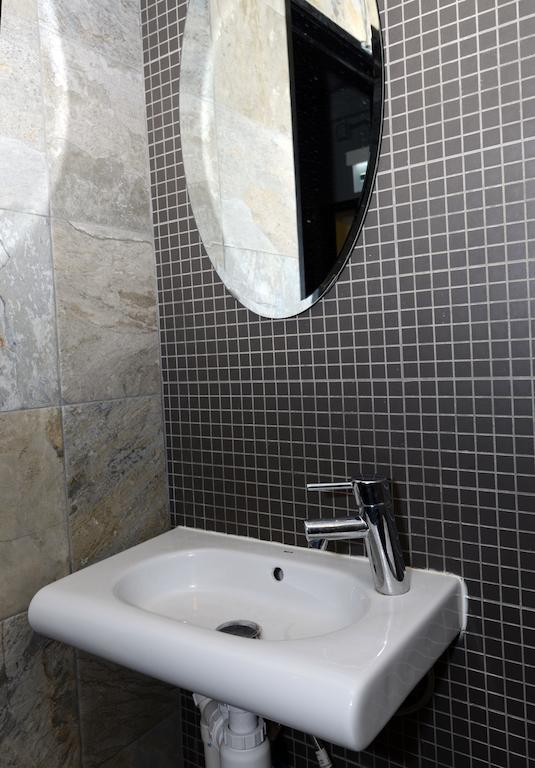Home Plus Inn Χονγκ Κονγκ Εξωτερικό φωτογραφία